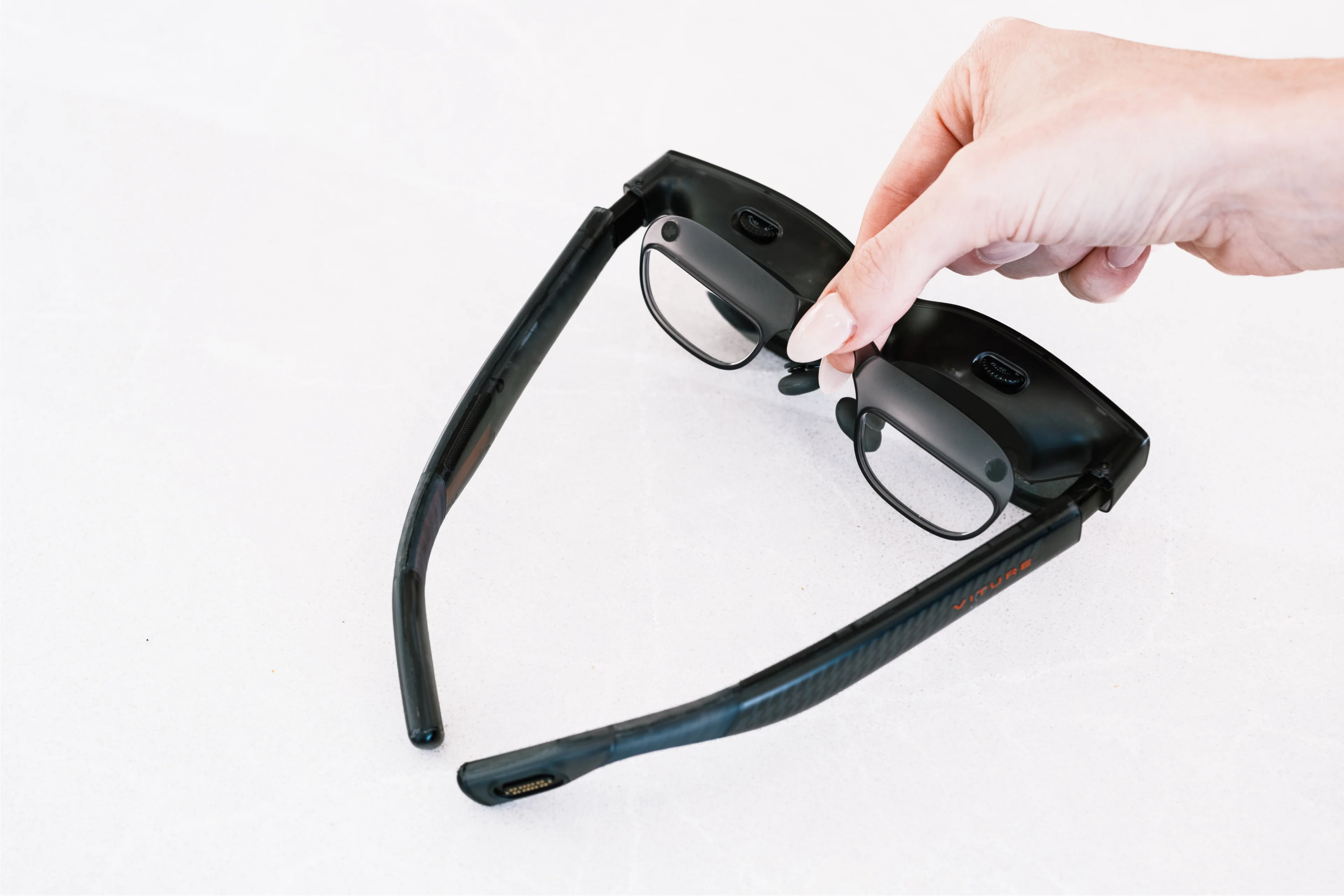 VITURE Luma Prescription Lens Frame With Lenses - Image 3